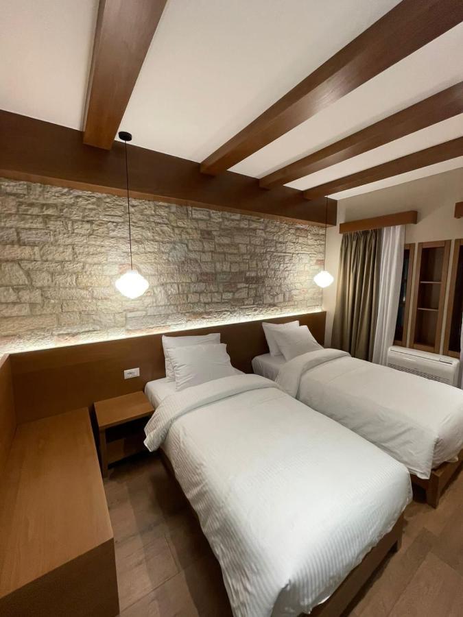 Gjirokastër Palorto Hotel מראה חיצוני תמונה