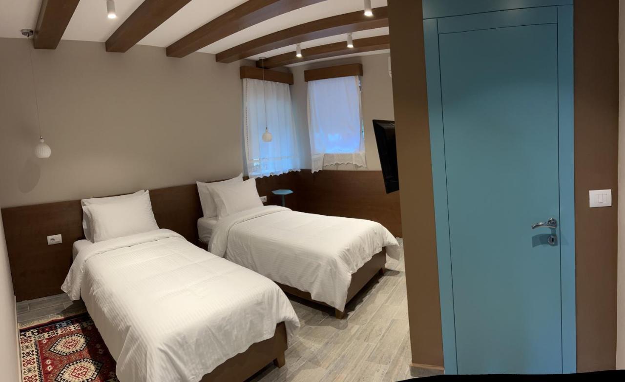 Gjirokastër Palorto Hotel מראה חיצוני תמונה